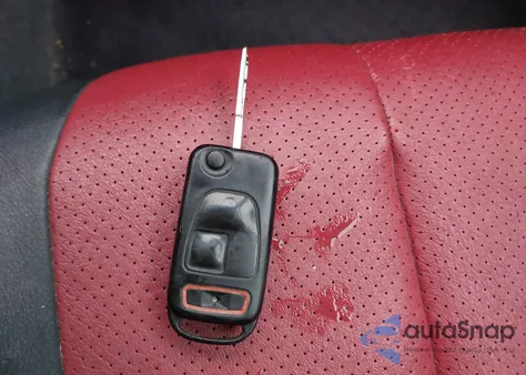 2001 Mercedes-Benz Slk 230 Kompressor z USA, uszkodzony, nr VIN WDBKK49F11F208354